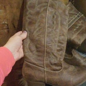 Adorable western cowgirl boots